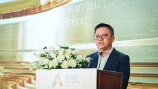 Ông Lê Quốc Minh, Ủy viên Trung ương Đảng, Tổng Biên tập Báo Nhân Dân, Phó Trưởng Ban Tuyên giáo Trung ương, Chủ tịch Hội Nhà báo Việt Nam, Trưởng Ban Tổ chức Giải thưởng Hành động vì Cộng đồng phát biểu tại lễ công bố giải thưởng ngày 23/9.