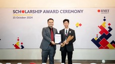 Phong nhận học bổng toàn phần từ Trường Đại học RMIT Việt Nam. Ảnh: PV/Vietnam+