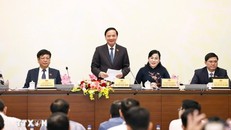 Phó Chủ tịch Quốc hội Nguyễn Khắc Định phát biểu. Ảnh: Doãn Tấn/TTXVN