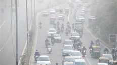 Khói mù ô nhiễm bao phủ dày đặc tại New Delhi, Ấn Độ. Ảnh: ANI/TTXVN