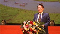 Nhạc sĩ Nguyễn Quốc Vinh, Chủ tịch Hội đồng nghệ thuật phát biểu tại Liên hoan. 