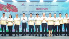 PV GAS được vinh danh tại Hội nghị sơ kết 3 năm thực hiện Kết luận 01 của Bộ chính trị.