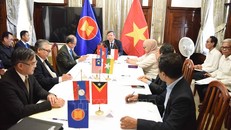 Các đại sứ ASEAN khẳng định tầm quan trọng của việc tăng cường đoàn kết trong khối cũng như thúc đẩy quan hệ trên mọi lĩnh vực với Cuba. Ảnh: Việt Hùng/Pv TTXVN tại Cuba