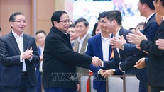 Thủ tướng Phạm Minh Chính với các đại biểu dự Hội nghị đối thoại với nông dân Việt Nam năm 2024. Ảnh: Dương Giang/TTXVN