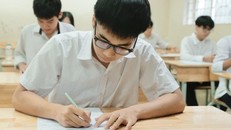 Thí sinh dự thi Tốt nghiệp trung học phổ thông. Ảnh: TTXVN