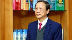 Thứ trưởng Bộ GD&ĐT Phạm Ngọc Thưởng trả lời báo chí chiều ngày 10/2. Ảnh: TH