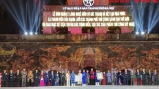 Trao chứng nhận 2 làng nghề Hà Nội gia nhập Mạng lưới sáng tạo thủ công thế giới.