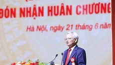 Nhà báo lão thành, Giáo sư-Tiến sỹ Tạ Ngọc Tấn, nguyên Giám đốc Học viện Báo chí và Tuyên truyền, nguyên Tổng Biên tập Tạp chí Cộng sản phát biểu tại Lễ kỷ niệm. Ảnh: Phương Hoa