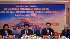 Đại diện Đảng Cộng sản Việt Nam, Đảng Cộng sản Nhật Bản và lãnh đạo tỉnh Hưng Yên chủ trì hội thảo trao đổi lý luận lần thứ 11. Ảnh: Nguyễn Công Hải