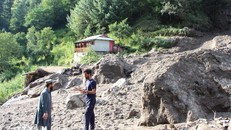 Khu vực bị tàn phá do mưa lớn tại Muzaffarabad thuộc Azad Kashmir do Pakistan quản lý, ngày 15/8/2025.