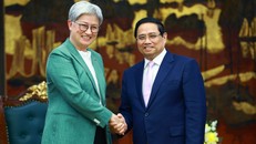 Thủ tướng Phạm Minh Chính tiếp Bộ trưởng Ngoại giao Australia Penny Wong. Ảnh: Dương Giang