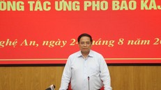 Thủ tướng Phạm Minh Chính trực tiếp chỉ đạo ứng phó bão số 5. Ảnh: Văn Tý