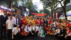 Khối văn hóa thể thao sẵn sàng cho buổi diễu binh, diễu hành A80. Ảnh: Hồng Kiều