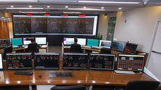 Ngành Điện dồn sức thực hiện “nhiệm vụ kép”