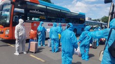 200 người dân Quảng Ngãi được đưa đón về quê an toàn.