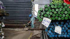 Thép xây dựng Hòa Phát.