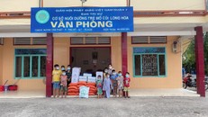 Người đẹp Cẩm Đan giản dị thiện nguyện