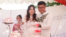 Tạp chí Ngày Nay chúc anh chị trăm năm hạnh phúc! 