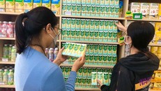 Nutifood cùng mẹ san sẻ nỗi lo dinh dưỡng mùa dịch cho trẻ