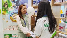 Từng khách hàng đón nhận giải pháp dinh dưỡng từ ngôi nhà Dinh dưỡng Nutifood