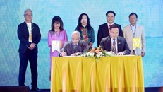 Nam A Bank đồng hành cùng kiều bào