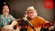 Giản Thanh Sơn và nhạc sĩ Phạm Đăng Khương trong một lần giao lưu văn nghệ với bạn bè tại Hội Văn học nghệ thuật TP.HCM - Ảnh: Phan Tùng Sơn