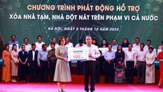Agribank ủng hộ 100 tỷ đồng hưởng ứng đợt thi đua cao điểm hoàn thành xóa nhà tạm, nhà dột nát trên cả nước