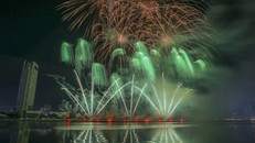 Rực rỡ đêm khai mạc pháo hoa Đà Nẵng 2025