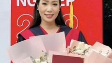 NSND Trịnh Kim Chi vừa học xong cao học