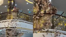 Hoàng Hường - xưng hùng một cõi, múa gậy vườn hoang