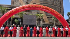 Khánh thành Rạp Xiếc và Biểu diễn Đa năng Phú Thọ - Ảnh: Minh Khang