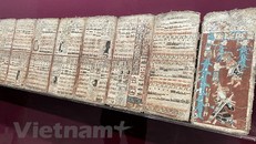 Chữ viết của người Maya. Ảnh: Nguyễn Yến/TTXVN.