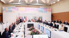 Quang cảnh phiên họp.