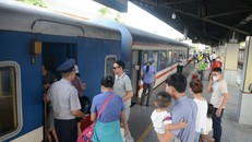 Ngành đường sắt tổ chức chạy thêm tàu, giảm đến 30% giá vé vào dịp hè