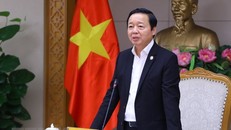 Phó Thủ tướng Trần Hồng Hà chỉ đạo phiên họp.