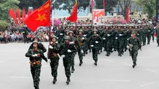 Khối Chiến sĩ đặc công tham gia diễu binh trên đường phố. Ảnh: Trung Kiên/TTXVN.