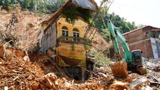 Nỗ lực khắc phục hậu quả, ổn định đời sống tại các vùng bão lũ