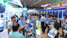 Với quy mô lên đến 10.000 m², triển lãm do Informa Markets Vietnam tổ chức dự kiến sẽ thu hút gần 450 nhà triển lãm hàng đầu từ hơn 25 quốc gia và vùng lãnh thổ.