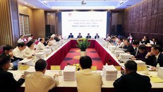 Toàn cảnh phiên họp.