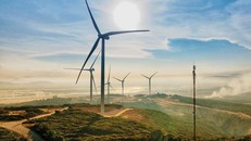 Cơ hội cho Việt Nam trong cuộc đua chuyển đổi năng lượng tái tạo