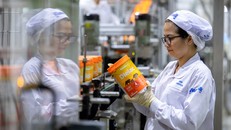 Vinamilk tiên phong đẩy mạnh đầu tư công nghệ sản xuất, tung mới nhiều sản phẩm