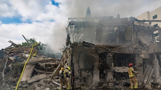 Hình ảnh miền Bắc và miền Trung Israel bị tàn phá sau các đợt tấn công trả đũa của Tehran