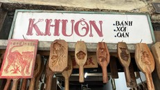 Sức sống của tiệm khuôn gỗ truyền thống giữa 36 phố phường