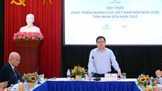 Thứ trưởng Bộ Công Thương Trương Thanh Hoài phát biểu khai mạc hội thảo.