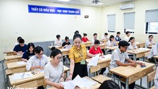 Điểm chuẩn đại học năm 2025 biến động ngoài dự đoán