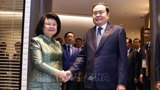 Chủ tịch Quốc hội Trần Thanh Mẫn gặp song phương các nhà lãnh đạo bên lề Đại hội đồng AIPA-46