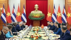 Tổng Bí thư Tô Lâm tiếp Chủ tịch Quốc hội Chính quyền nhân dân và Hội đồng Nhà nước Cuba Esteban Lazo Hernández sang thăm chính thức Việt Nam. Ảnh: Thống Nhất/TTXVN.