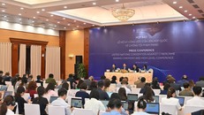 Toàn cảnh họp báo 