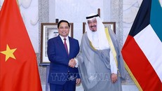 Thủ tướng Phạm Minh Chính hội đàm với Thủ tướng Nhà nước Kuwait Sheikh Ahmad Abdullah Al-Ahmad Al Sabah. Ảnh: Dương Giang/TTXVN.