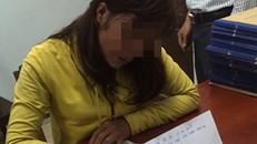 Chị Bùi Thị Bé tại trụ sở UBND xã Diễn Hạnh 